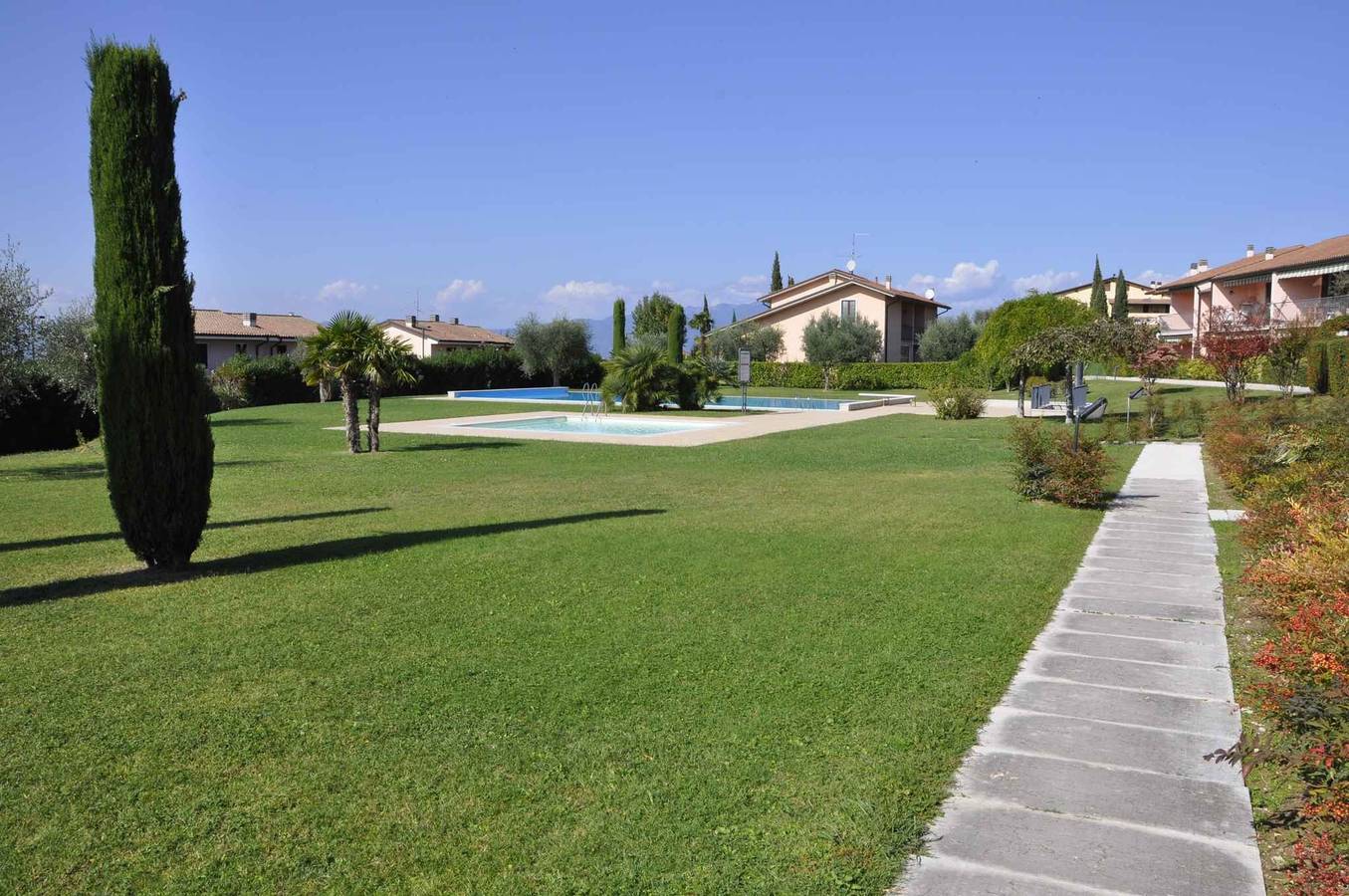 Apartamento vacacional entero, Apartamento vacacional con piscina  in Lazise, Montañas Garda