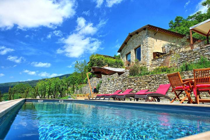 Villa für 6 Personen, mit Pool