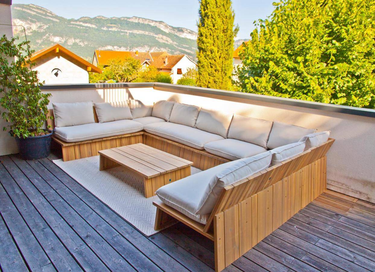 Appartement entier, Three-Bedroom Apartment in Conjux, Région de Chambéry