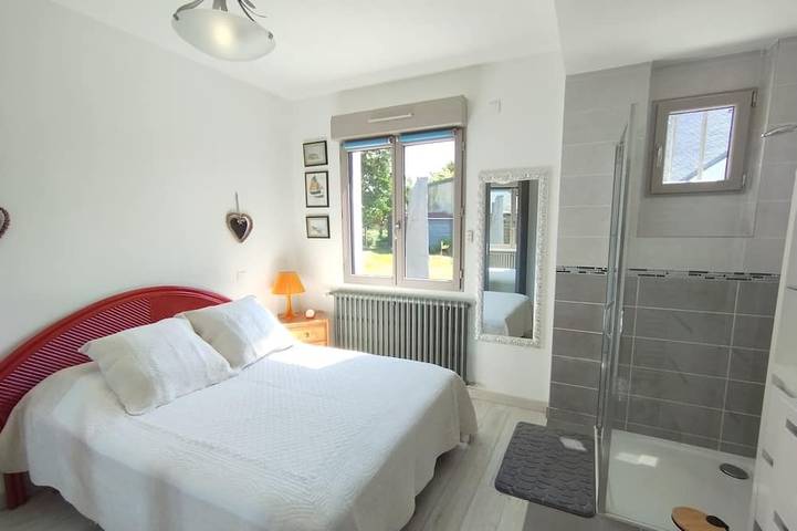 Location de vacances pour 6 personnes, avec jardin et terrasse dans Plage Sainte-Marguerite - 2