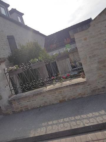 Gîte pour 8 personnes, avec jardin et vue à Les Riceys