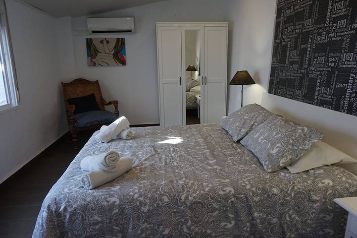 Entire apartment, Attic + Private Terrace And Free WIFI in Casco Antiguo, Sevilla