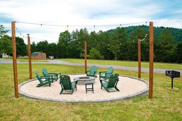 Vacation Home for 2 Guests in Blue Ridge Mountains, Maryland, Picture 4