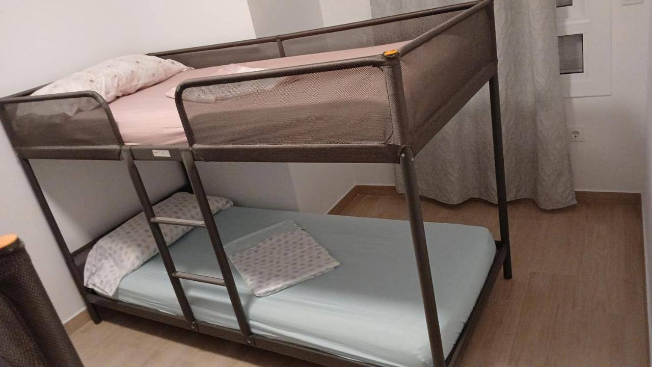 Apartamento entero, Apartamentos sol y playa in Figueras, Alt Empordà