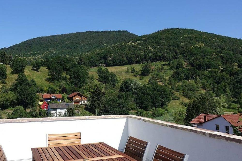 Ganze Wohnung, Ferienwohnung Uhu - Haus am Lindenbaum in Dernbach, Südliche Weinstraße