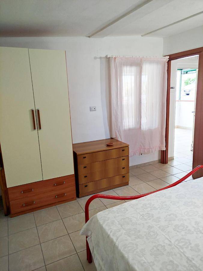 Location de vacances pour 6 personnes, avec jardin, adapté aux familles dans Marina di Camerota - 4