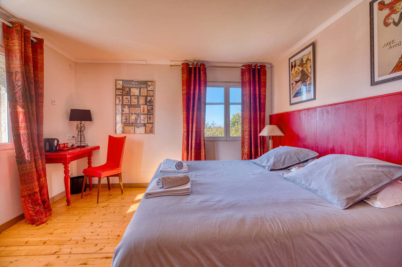 Bed and Breakfast 'Toulouse Lautrec' with Shared Pool, Shared Garden and Wi-Fi in Le Fraysse, Albi Området