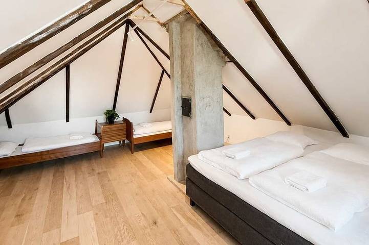 Central Haugesund Villa + Free Parking & Fast Wifi in Haugesund