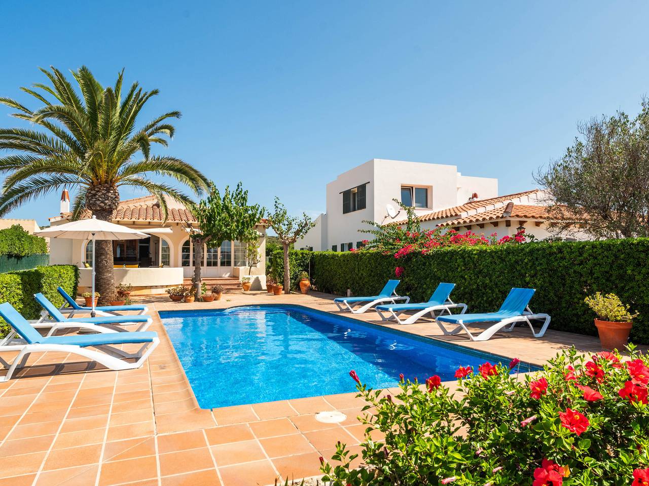 Helle Villa mit privatem Pool in Cala'n Blanes in Cala Blanes, Ciutadella