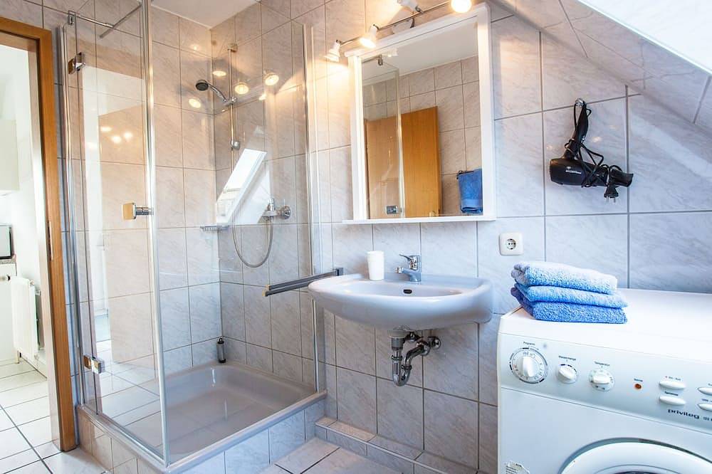Ganze Wohnung, Ferienwohnung - Topaz 3-4 in Jork, Altes Land Stade
