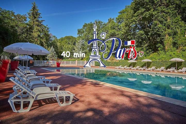 Gîte pour 6 personnes, avec terrasse et piscine, animaux acceptés à Saint-Chéron