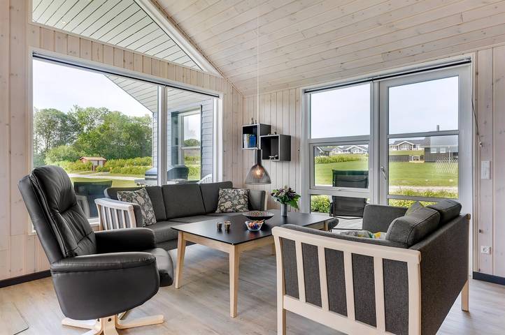 Ferienhaus für 8 Personen, mit Whirlpool und Terrasse sowie Garten und Sauna in Mommark - 4