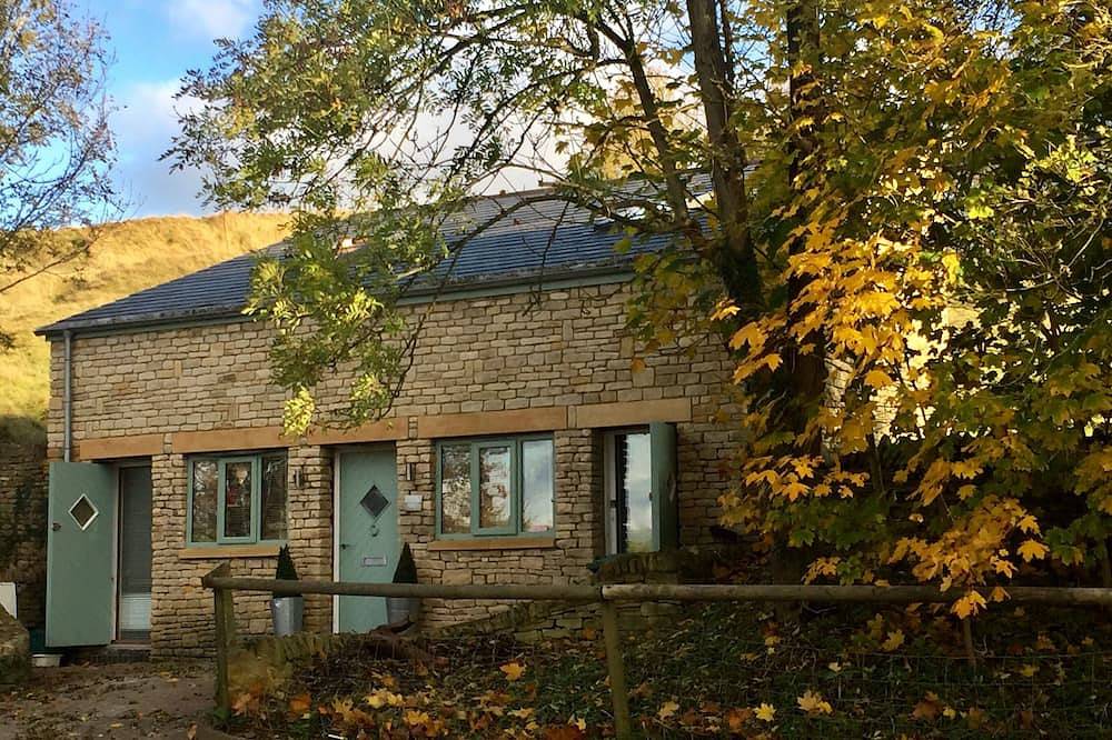 Cotswold Independiente Hillside Cottage repleta de carácter peculiar in Gloucestershire
