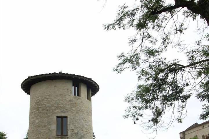 Gîte pour 2 personnes, avec jardin à Rimons