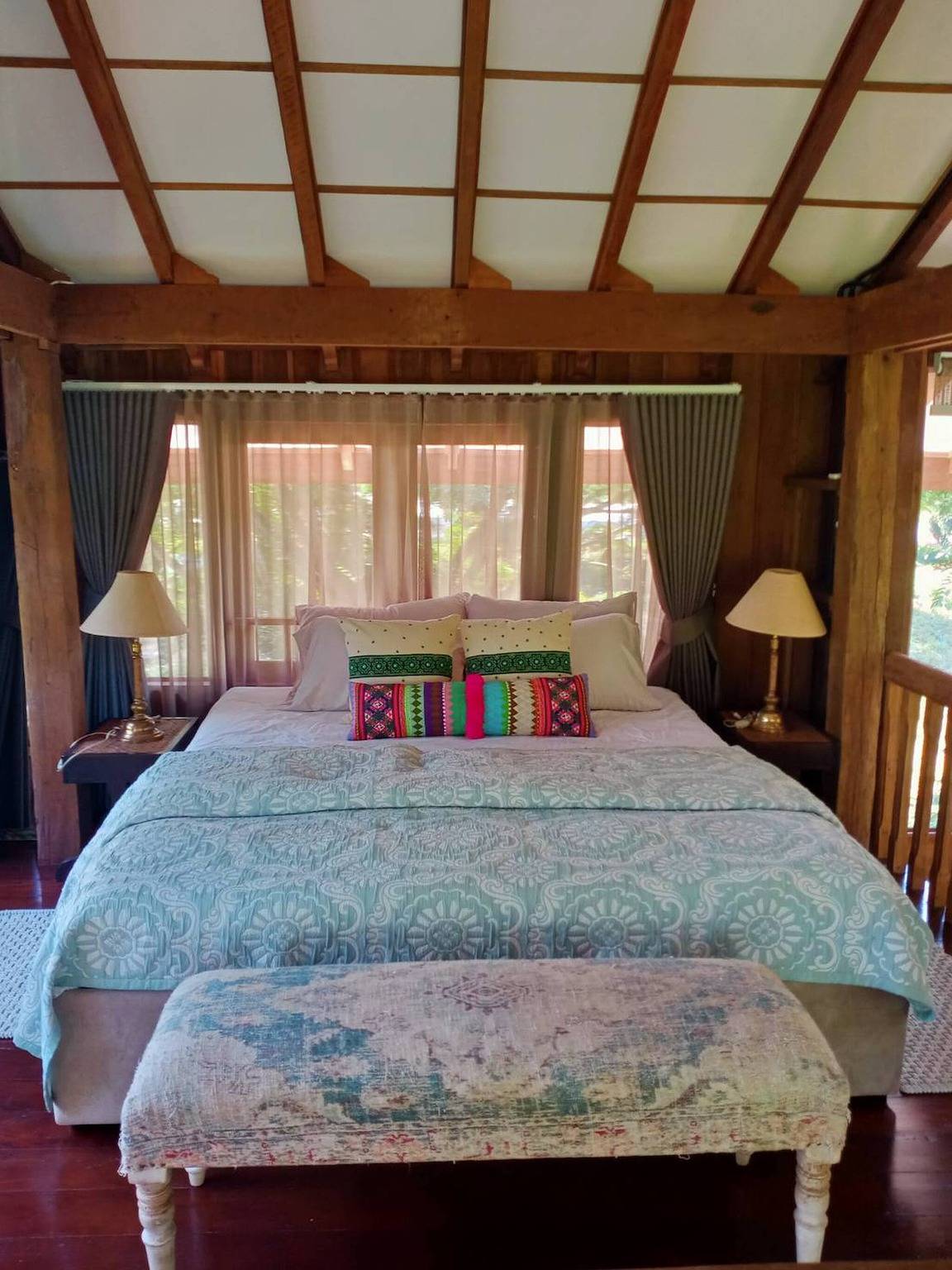 Private Poolvilla aus Holz in Mae Rim für 4-6 Gäste in Chiang Mai