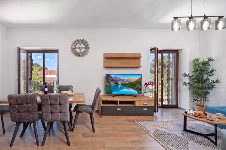 Ferienwohnung für 5 Personen, mit Meerblick und Kinderpool in Punat