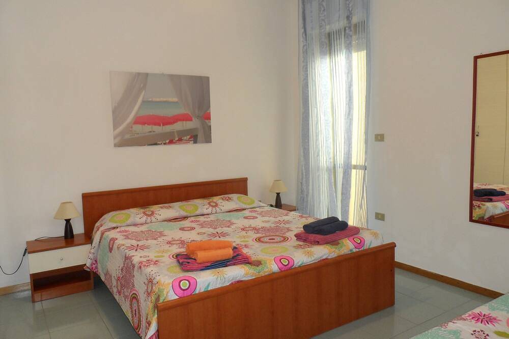 Appartement entier, The Beach House à Gallipoli in Spiaggia di Rivabella, Rivabella