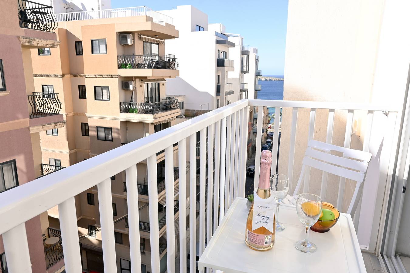 Ganze Wohnung, Camelia Seaview 1 Bd Apart In St Paul Bay in St. Paul's Bay, Insel Malta