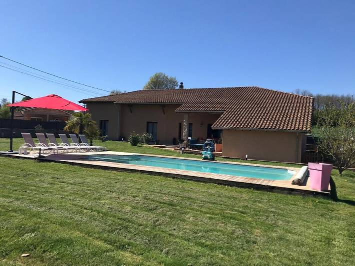 Chambre d’hôte pour 2 personnes, avec jardin et piscine dans l' Ain - 4