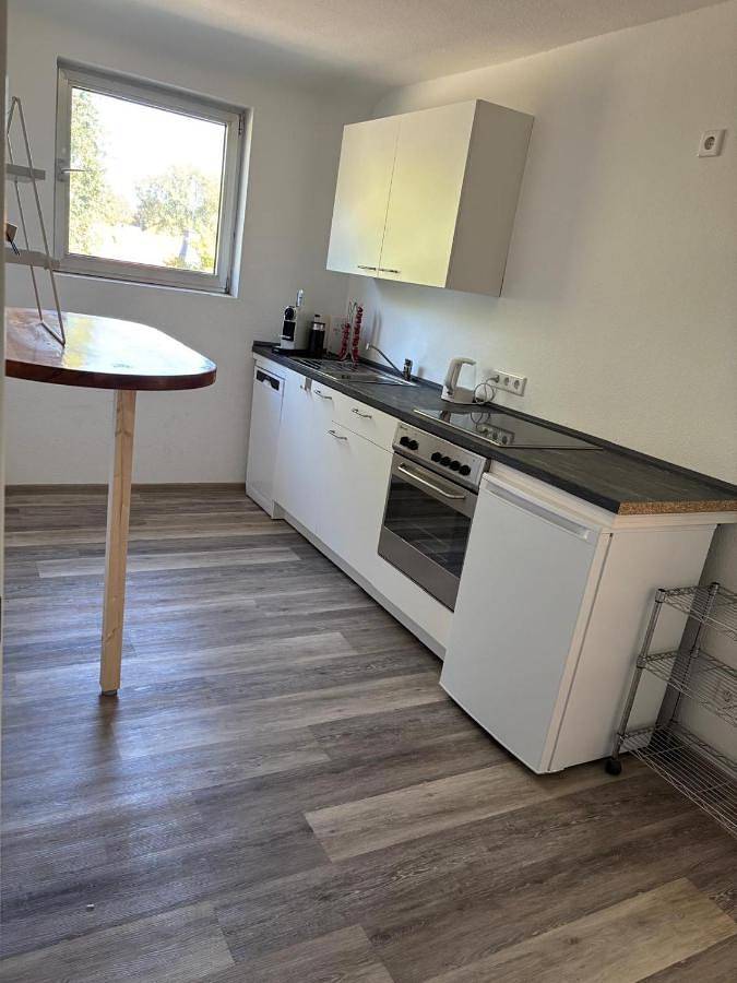 Ganze Wohnung, Three-Bedroom Apartment in Lehrte, Hannover und Umgebung