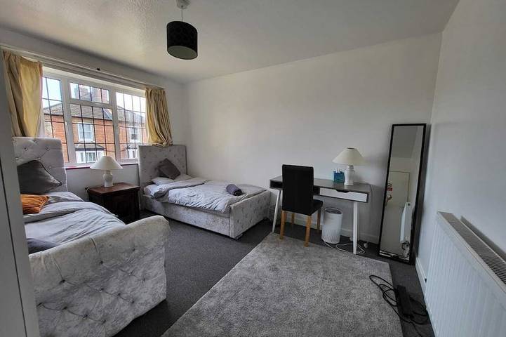 Apartamento entero, 2 bedroom serviced apartment in Surrey in Guildford, Surrey