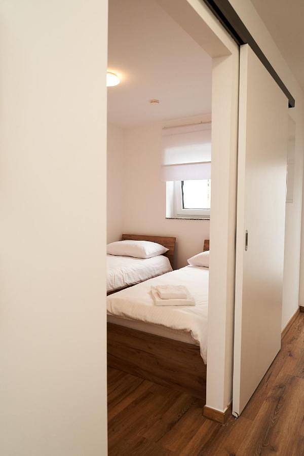 Ferienwohnung für 3 Personen in Kötz - 2