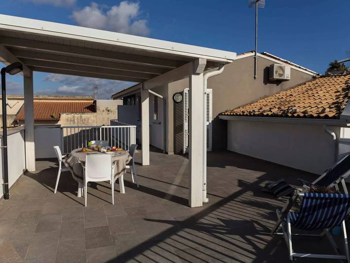 Apartamento entero, 4 estancias 2 Personas in Donnalucata, Scicli