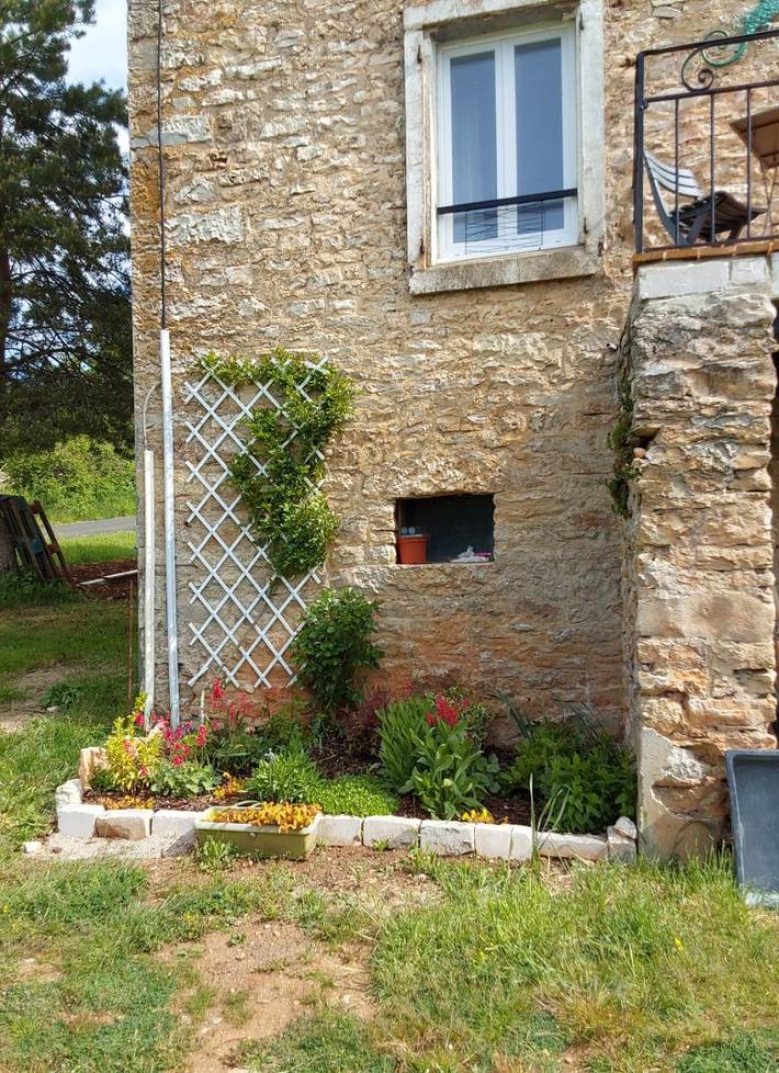 Gîte pour 8 personnes, avec terrasse et jardin, animaux acceptés dans Lozère - 2