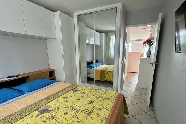 Apartamento entero, Pisos / apartamentos - 2 cuartos - 2/5   Personas in Niza, Costa mediterránea (Francia)