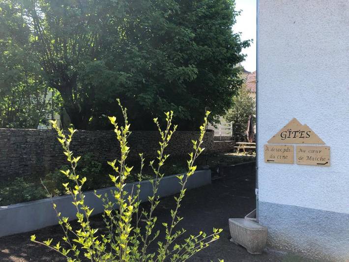 Gîte pour 2 personnes, avec terrasse et jardin à Maîche
