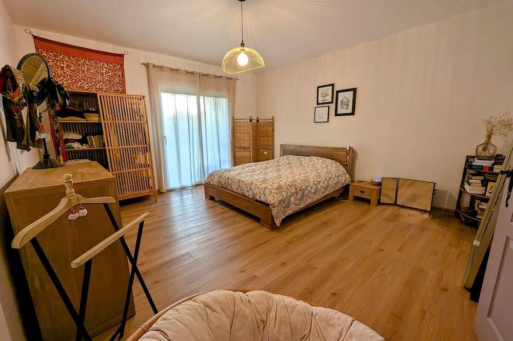 \"L'escapade champêtre, family home with swimming pool 10 minutes from Montauban in Montauban, Tarn-et-Garonne