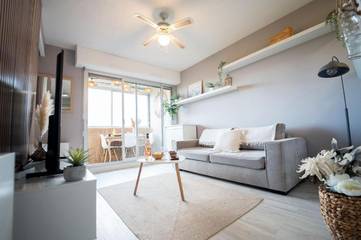 Gîte pour 4 personnes, avec balcon ainsi que vue sur le lac et vue dans Office de Tourisme de Mauguio Carnon