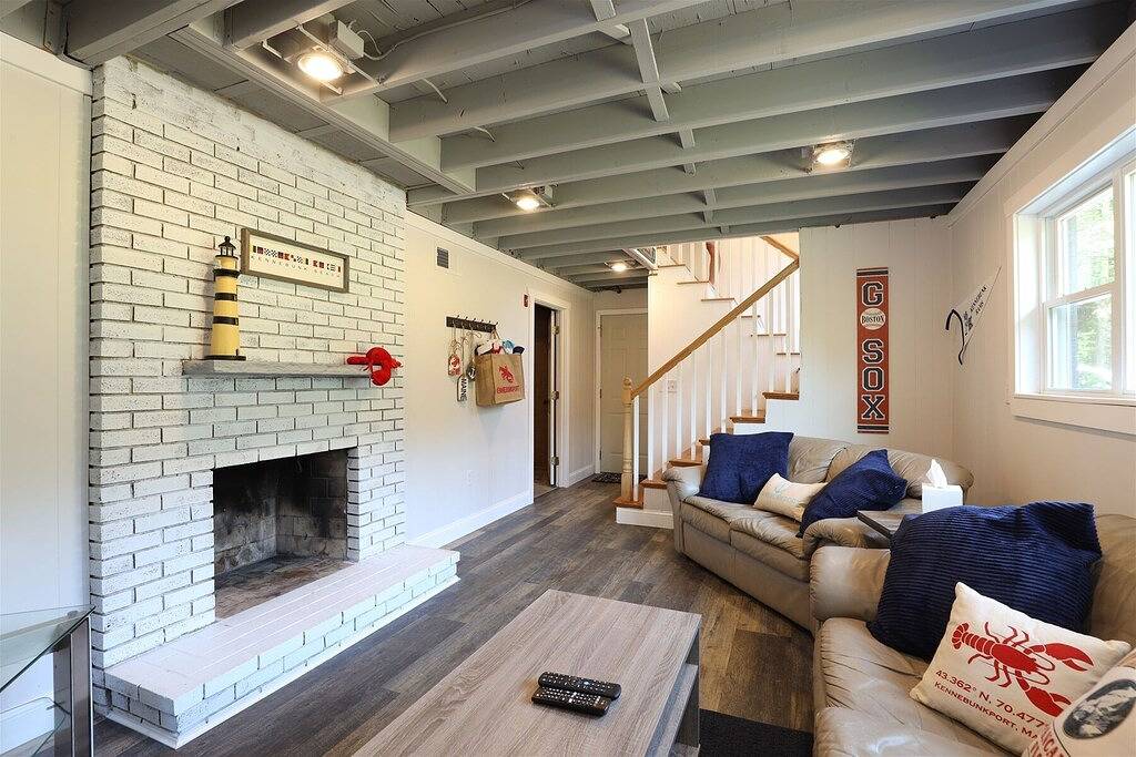 Walk to Dock Square! - Freshly Renovated Charmer! in Kennebunk, York County