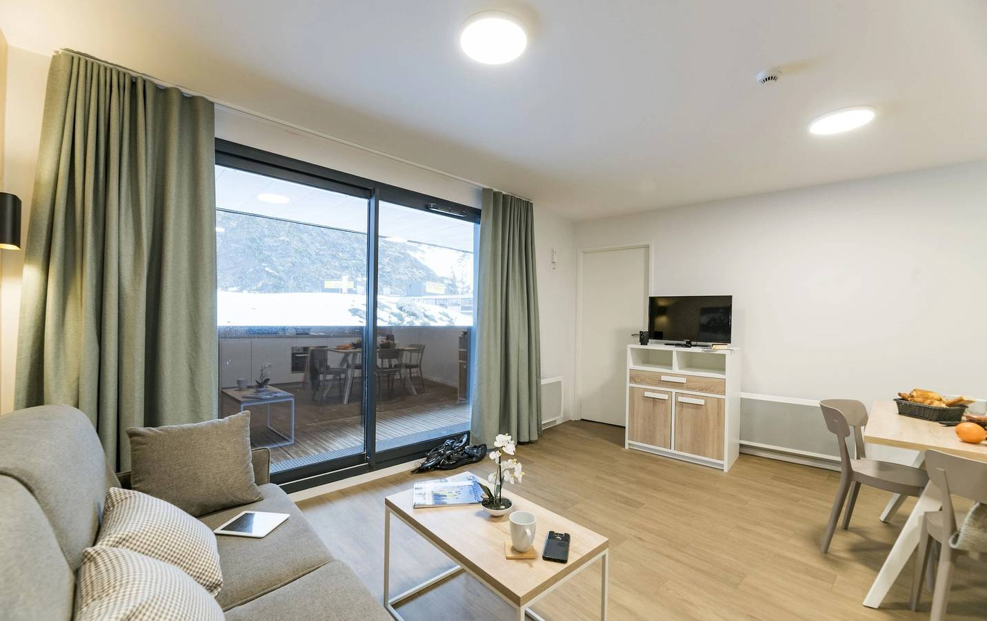Estudio entero, Estudio para 2 personas con piscina in Piau-Engaly, Aragnouet