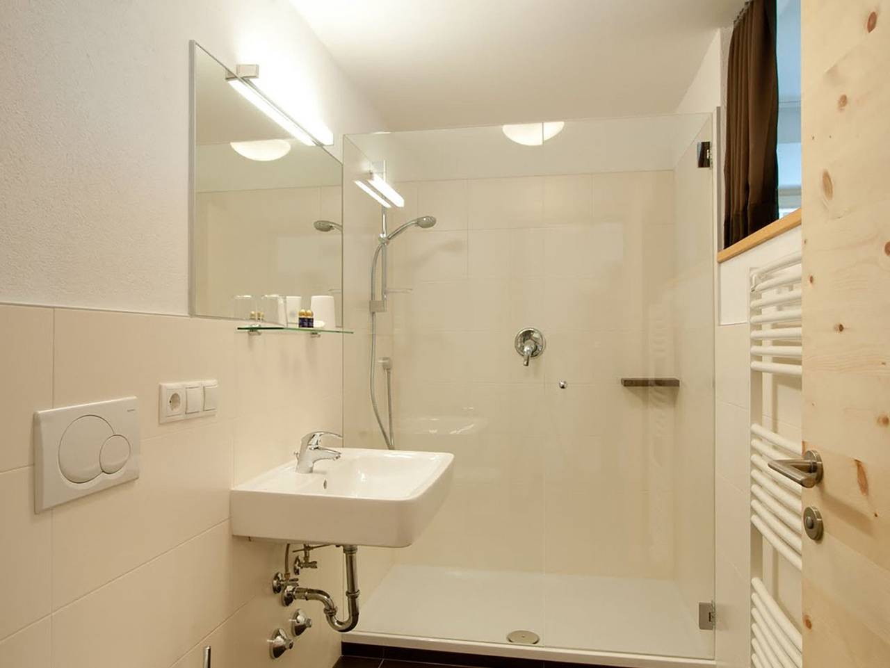 Hotel Hofer - Budget-Zimmer in St. Valentin auf der Haide, Graun