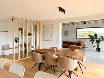 Gîte pour 6 personnes, avec terrasse et vue à Clavier