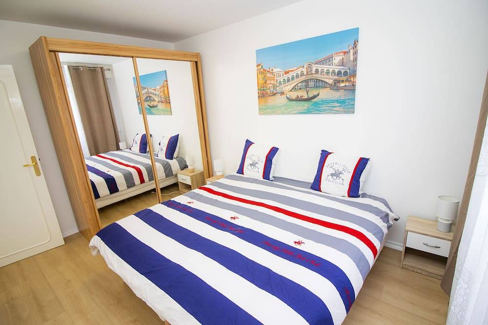 Entire apartment, Spacious T4 Ideal for groups in Créteil, Val-de-Marne