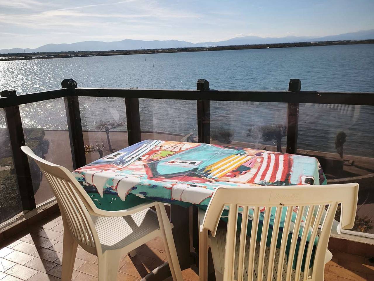 Ganze Wohnung, T2 Apartment mit Zwischengeschoss, Seeblick - 5 Pers. in Le Barcarès, Côte d'Améthyste