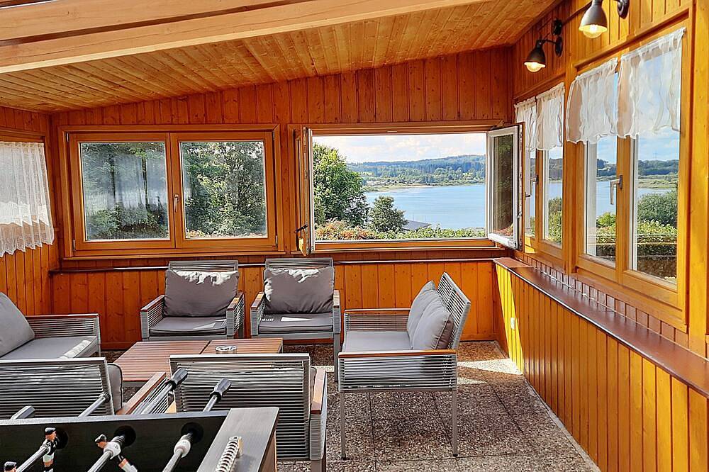 Ferienhaus am Seeblick Grill, Garten, Billard, Dart, Bike, Sauna bis 8 Personen in Driedorf, Lahn-Dill-Kreis