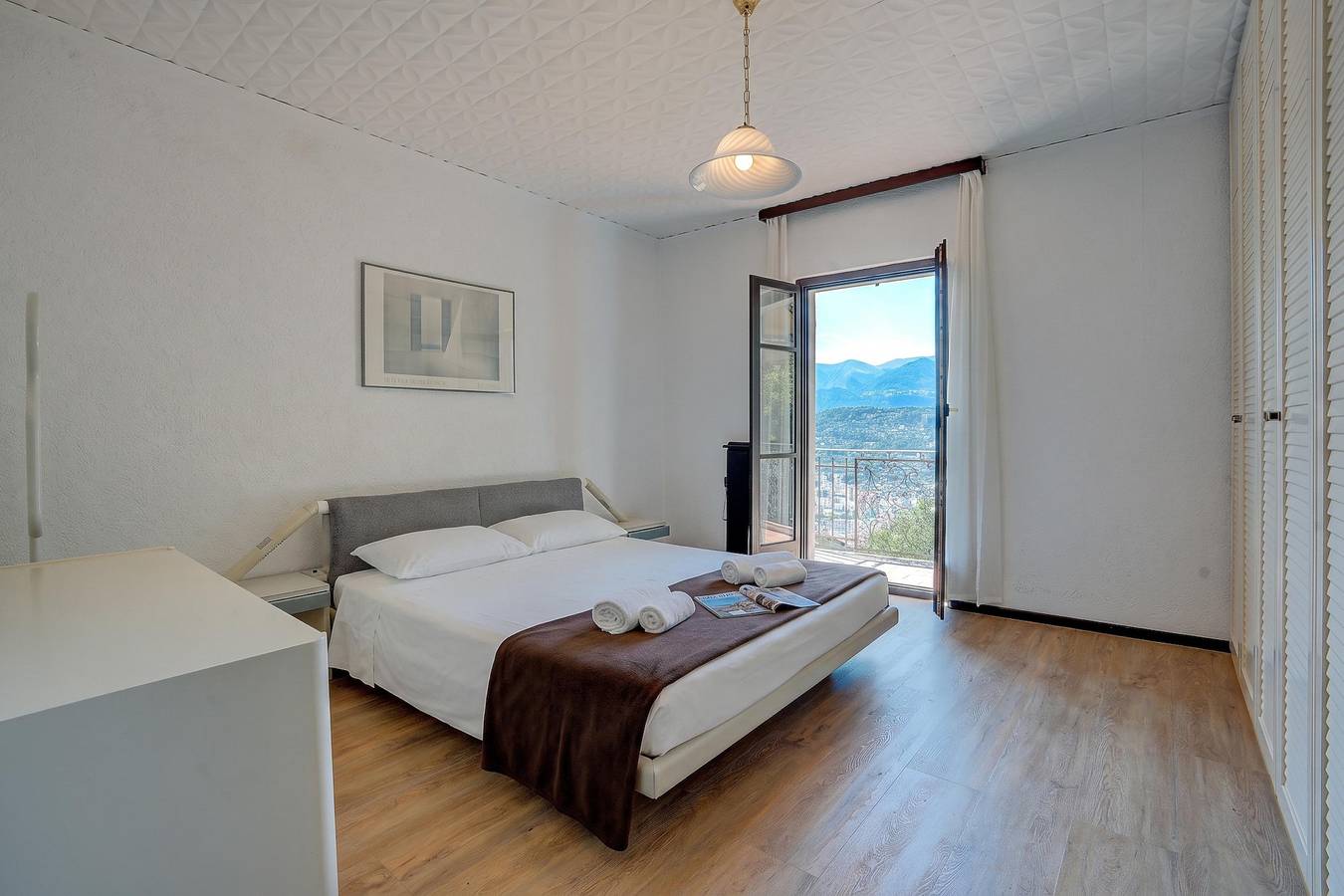 Ganze Wohnung, Casa Pontaccio With Terrace And View in Viganello, Lugano