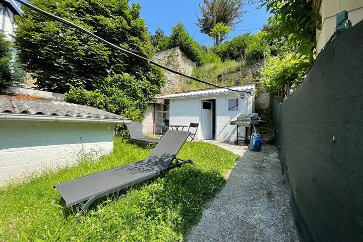 Gîte pour 3 personnes, avec jardin à Jouy-en-Josas - 3