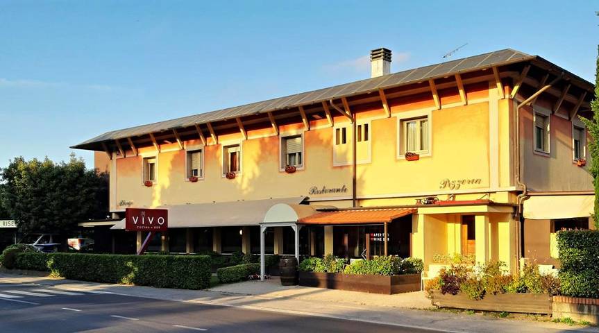 Hotel für 2 Personen, mit Garten