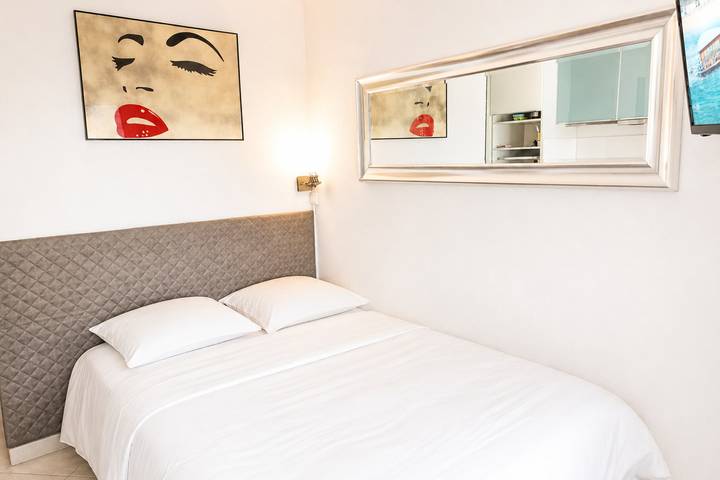 Gîte pour 2 personnes, avec piscine dans Cap d'Agde naturiste - 4