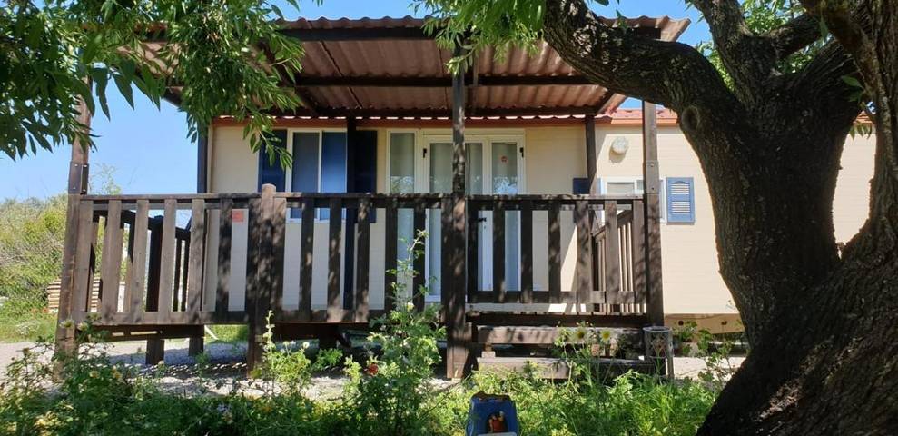 Bungalow für 5 Personen, mit Balkon und Terrasse sowie Garten und Pool in Chiclana de la Frontera