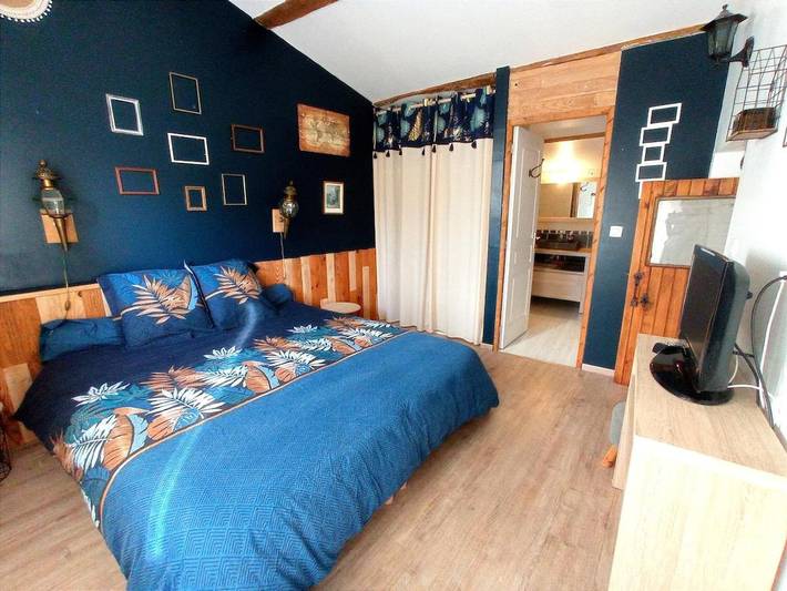 Location de vacances pour 11 personnes, avec Balcon ainsi que Terrasse et Jardin à Montreuil-Bellay