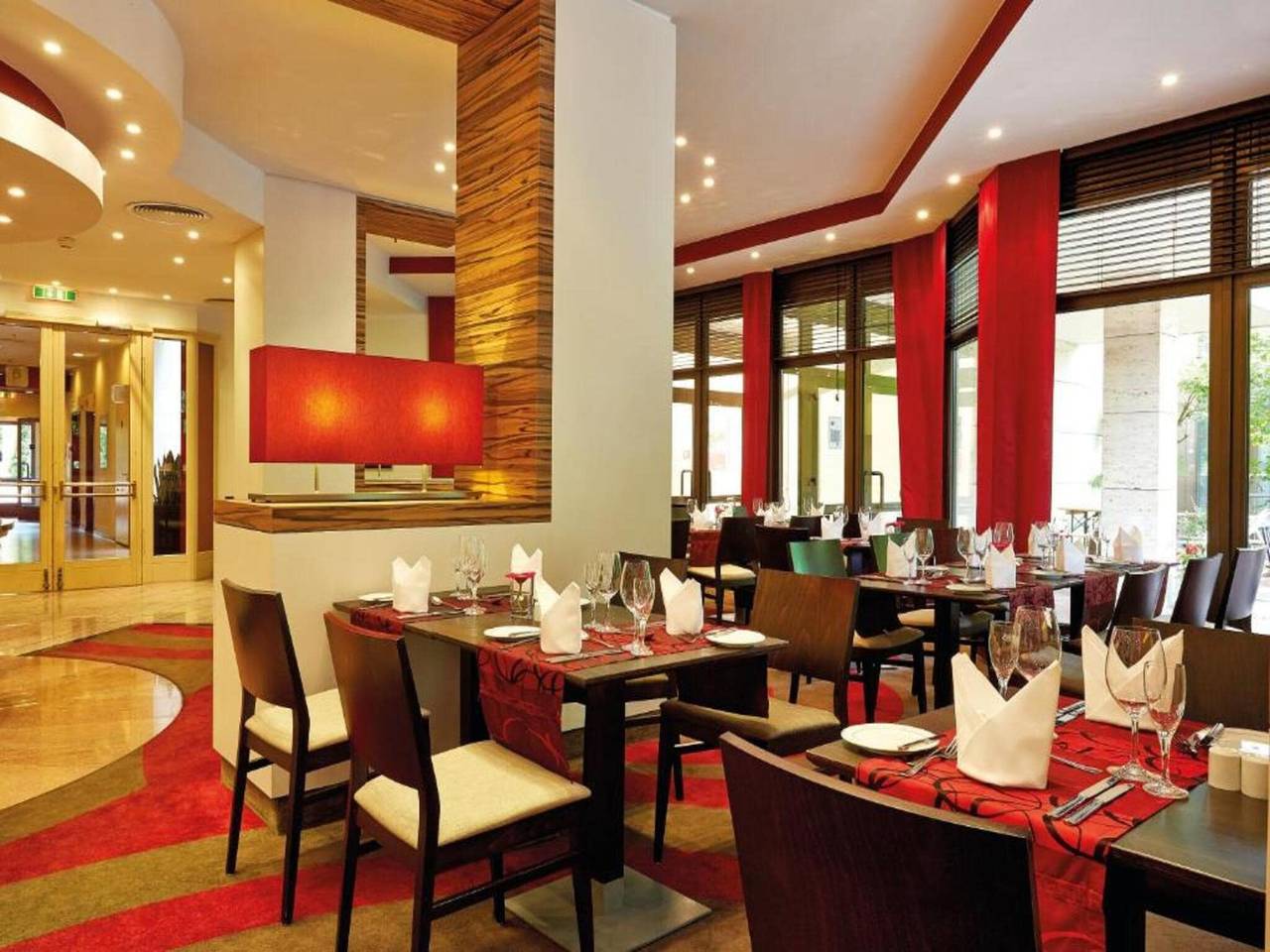 Ganze Wohnung, H+ Hotel Bad Soden by Sunday Hotels Superior-Zimmer in Bad Soden am Taunus, Main-Taunus-Kreis
