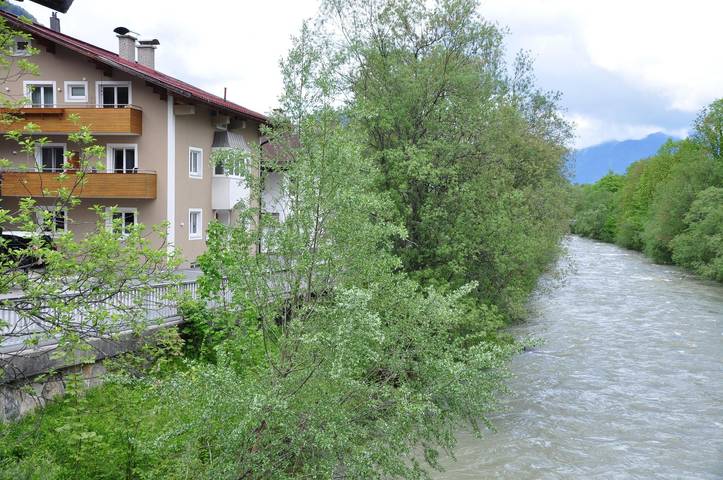 Ganze Ferienwohnung, Appartement/Fewo, Dusche, Wc, Balkon in Sankt Johann in Tirol, Kaisergebirge