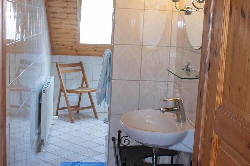 Ganze Wohnung, Ferienwohnung 1 - Oben - Ferienwohnungen Weitmann in Ockfen, Landkreis Trier-Saarburg