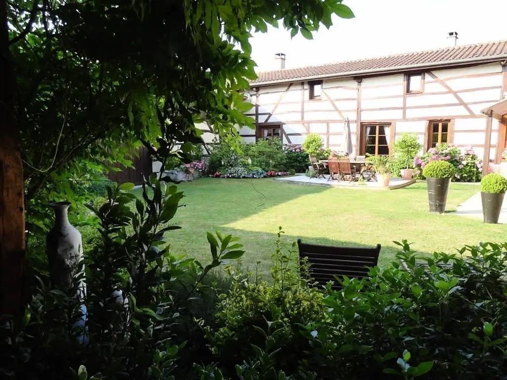 Gîte de France 3 personnes in La Neuville-aux-Bois, Marne
