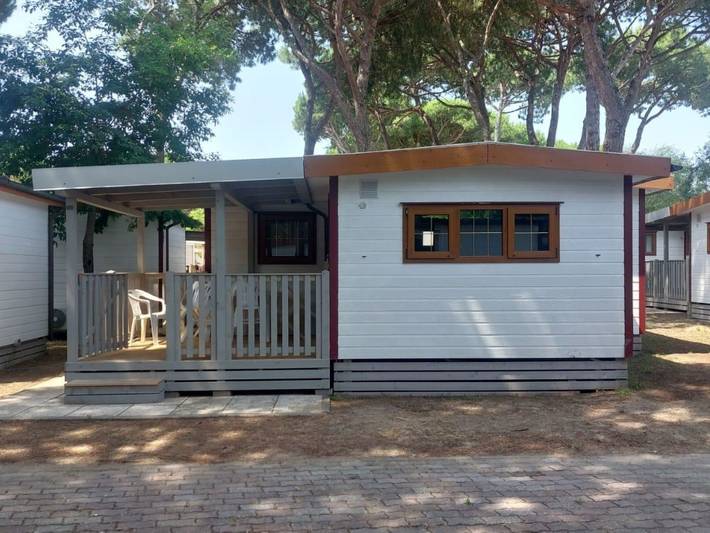 Ferienhaus für 4 Personen, mit Kinderpool und Terrasse sowie Sauna in Cavallino